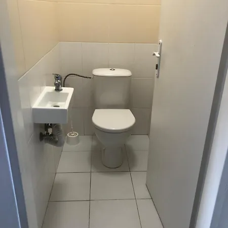 Sleep & Go Czech Republic - Korycany Hostel