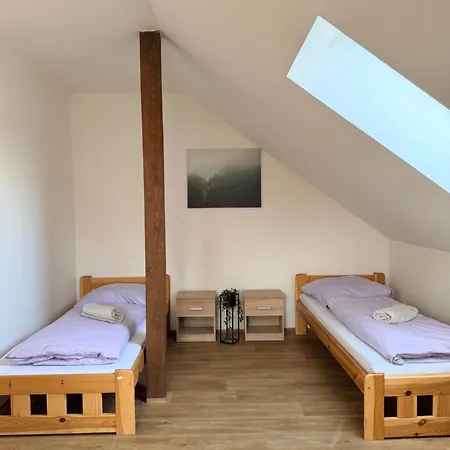 Sleep&go Czech Republic - Korycany Hostel