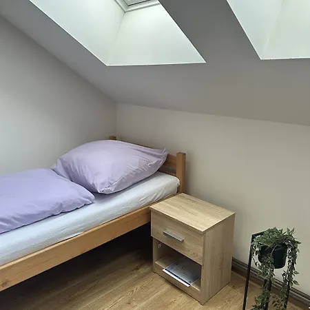 Sleep & Go Czech Republic - Korycany *