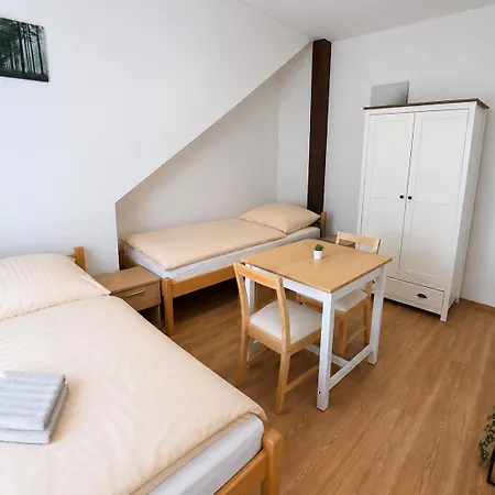 Hostel Sleep&go Czech Republic - Korycany *